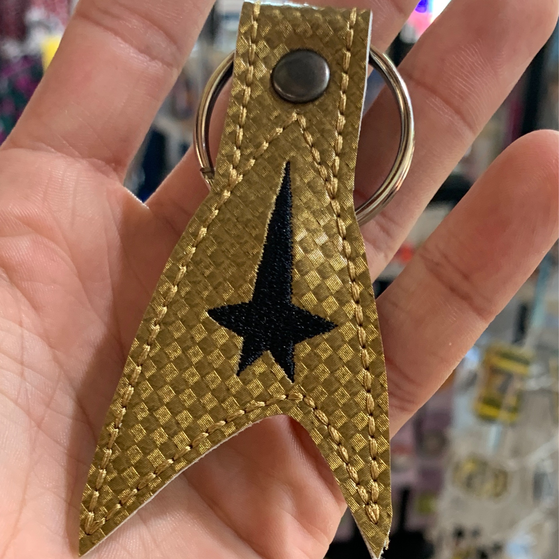 RePop Gifts  Star Trek Command Keychain