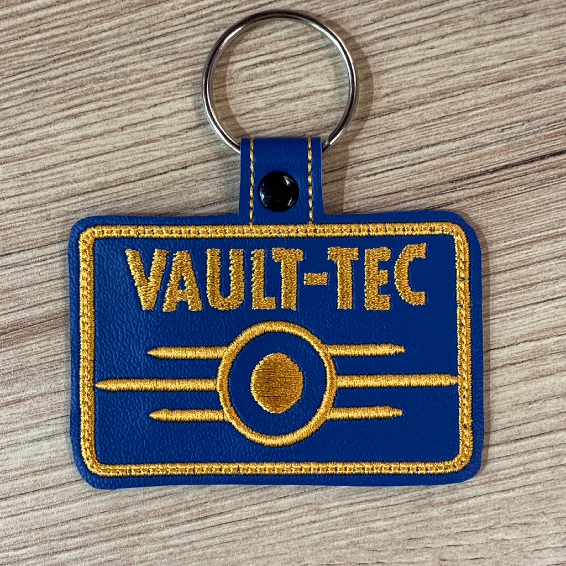 Vault-Tec Fallout keychain